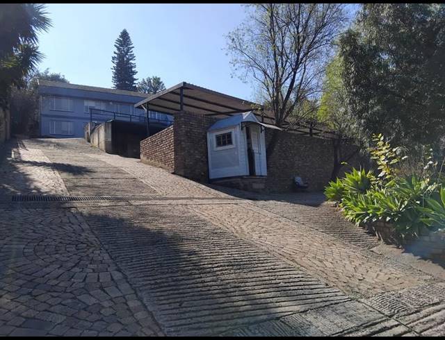 BUSINESS PROPERTY TO RENT IN MEYERSPARK